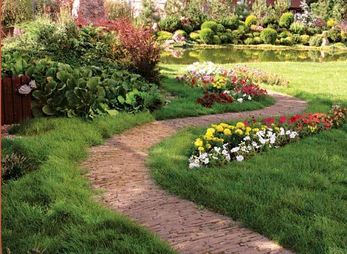 Кирпич и садовый паркет: 9 материалов для садовых дорожек